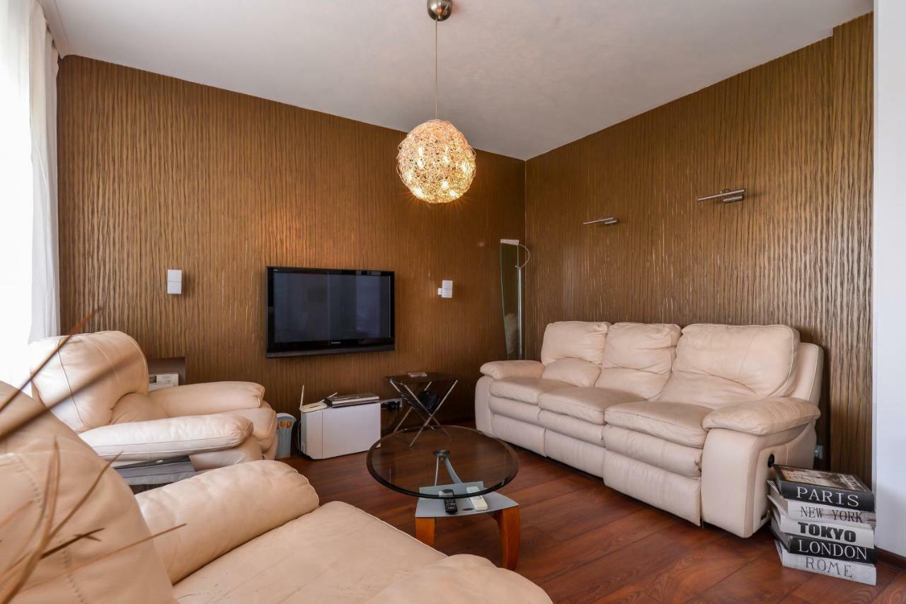 Super Premium Two Bedroom Suite on Vitosha Boulevard Sófia Exterior foto