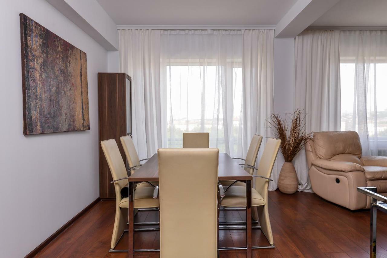 Super Premium Two Bedroom Suite on Vitosha Boulevard Sófia Exterior foto