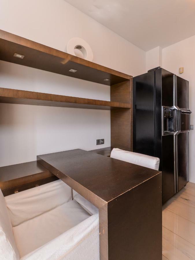 Super Premium Two Bedroom Suite on Vitosha Boulevard Sófia Exterior foto